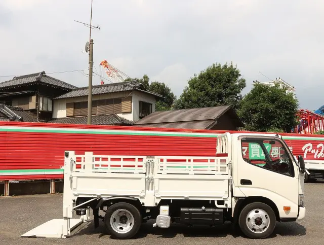 トヨタ トヨエース TKG-XZU675(4WD)の写真13