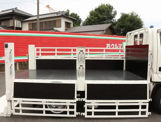 トヨタ トヨエース TKG-XZU675(4WD)の写真19