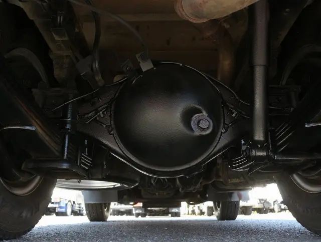 いすゞ エルフ TPG-NJS85A(4WD)の写真24