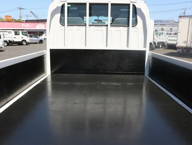 いすゞ エルフ TRG-NJS85A(4WD)の写真10