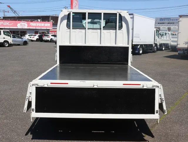 いすゞ エルフ TRG-NJS85A(4WD)の写真15