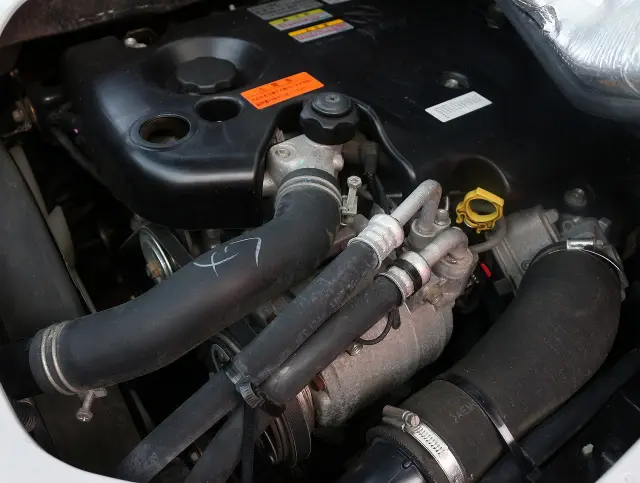 いすゞ エルフ TRG-NJS85A(4WD)の写真20