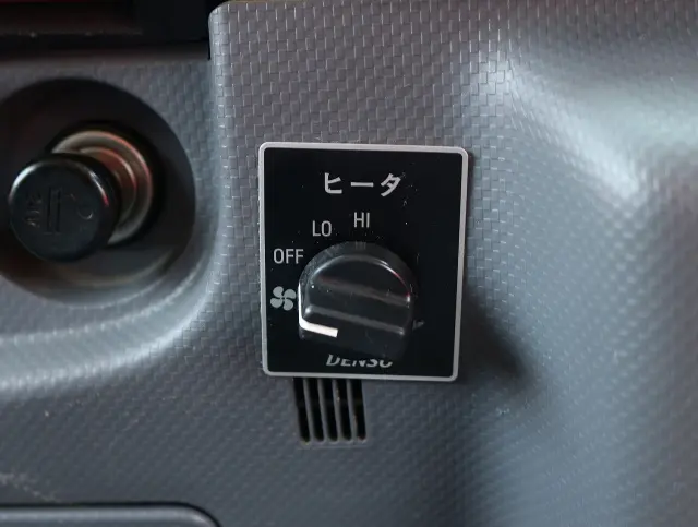 いすゞ エルフ TRG-NJS85A(4WD)の写真36