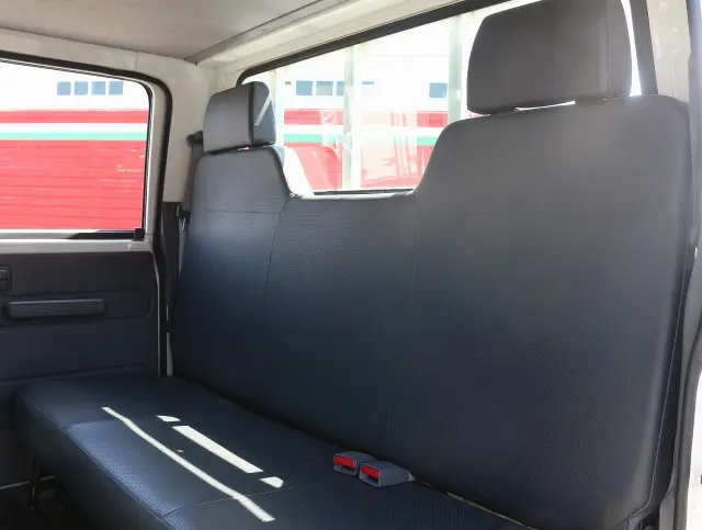 いすゞ エルフ TRG-NJS85A(4WD)の写真43