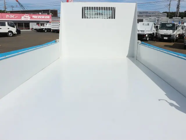 いすゞ エルフ TPG-NJR85AD(2WD)の写真13