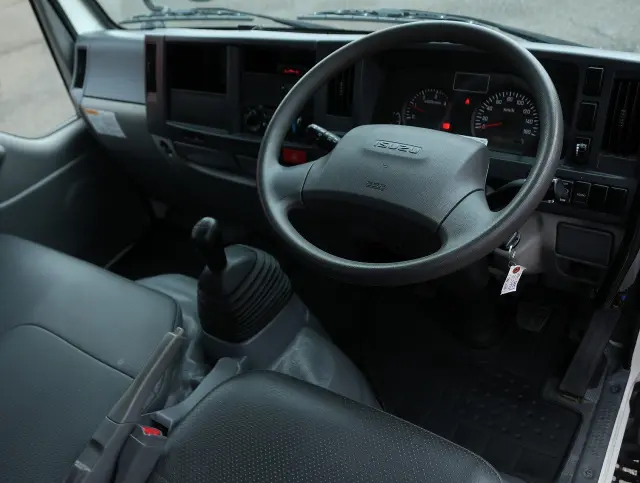 いすゞ エルフ TPG-NJR85AD(2WD)の写真29