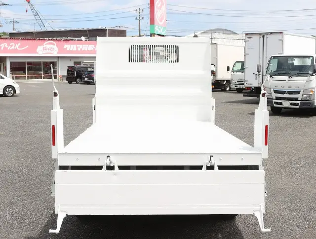 いすゞ エルフ BKG-NJR85AD(2WD)の写真14