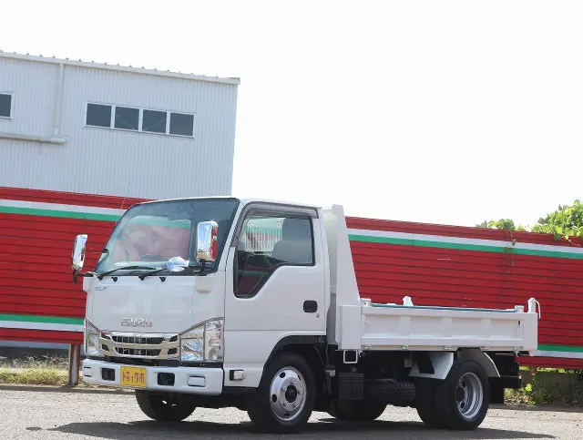 いすゞ エルフ TPG-NJR85AD(2WD)の写真2