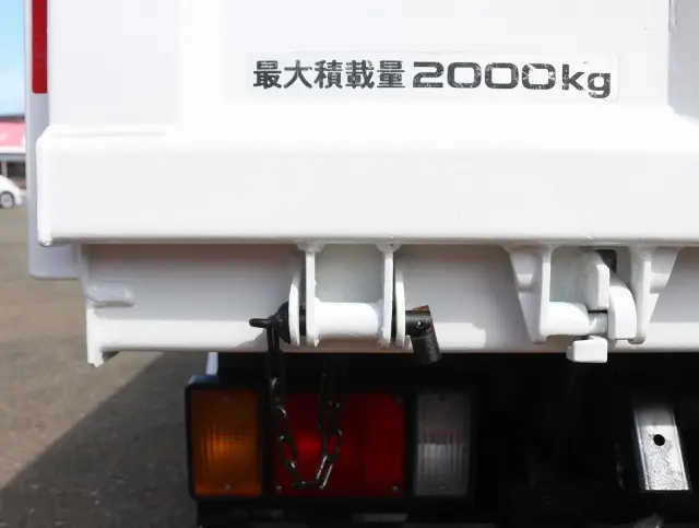 いすゞ エルフ TPG-NJR85AD(2WD)の写真8
