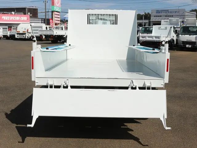 いすゞ エルフ TPG-NJR85AD(2WD)の写真12
