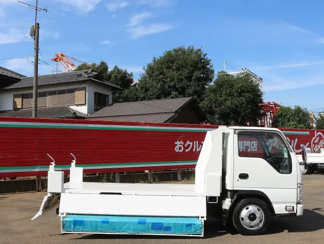 いすゞ エルフ TPG-NJR85AD(2WD)の写真16