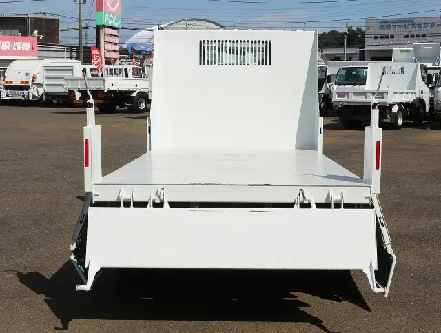いすゞ エルフ TPG-NJR85AD(2WD)の写真18