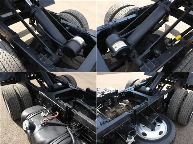 いすゞ エルフ TPG-NJR85AD(2WD)の写真36