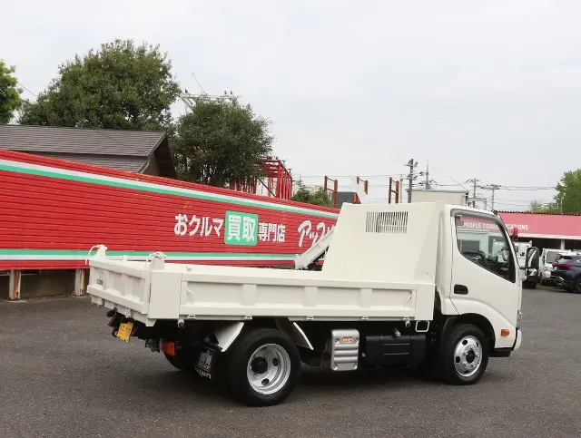 日野 デュトロ 2RG-XZU600T(2WD)の写真6