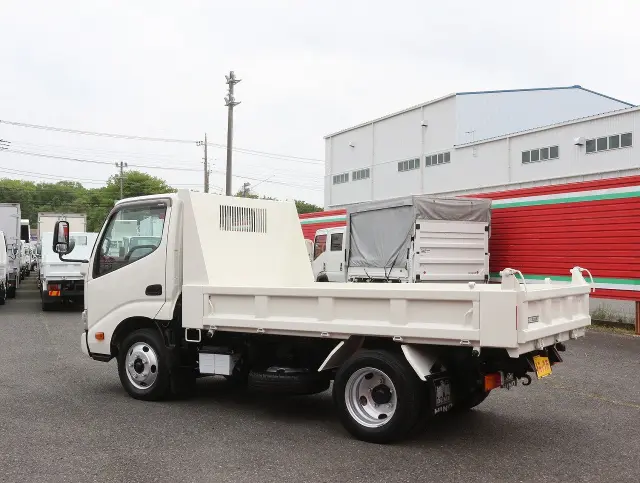 日野 デュトロ 2RG-XZU600T(2WD)の写真9