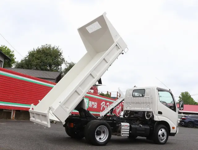 日野 デュトロ 2RG-XZU600T(2WD)の写真21