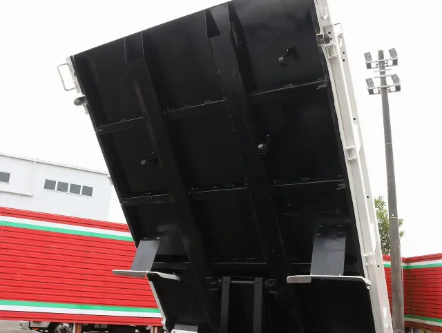 日野 デュトロ 2RG-XZU600T(2WD)の写真25