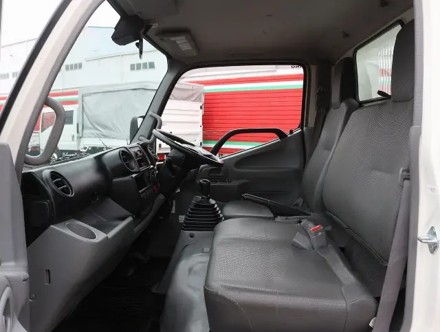 日野 デュトロ 2RG-XZU600T(2WD)の写真46