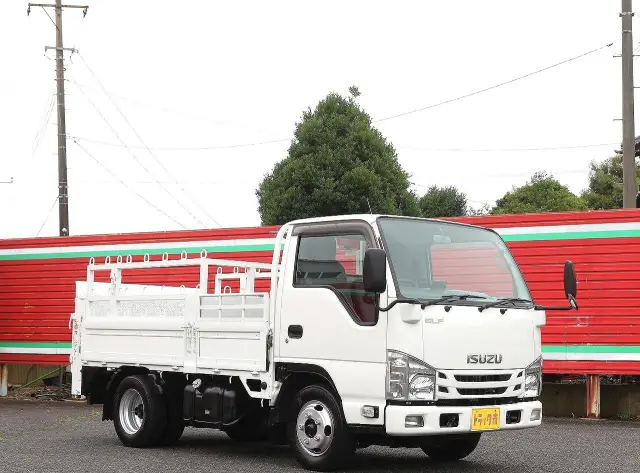 いすゞ エルフ TRG-NJR85A(2WD)の写真9