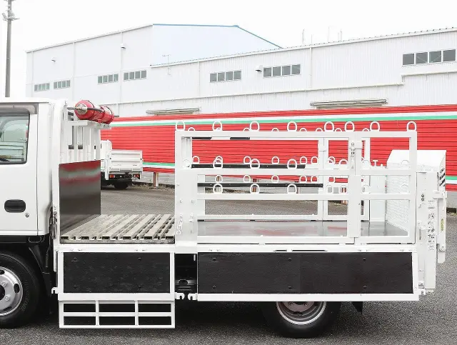 いすゞ エルフ TRG-NJR85A(2WD)の写真14
