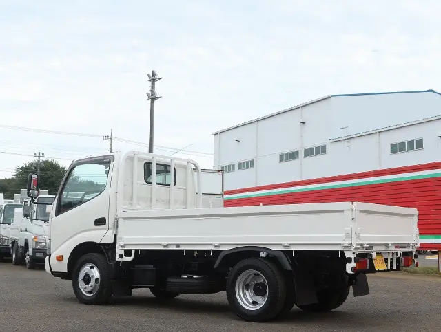 日野 デュトロ TKG-XZU605M(2WD)の写真7
