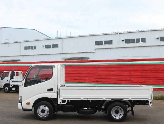 日野 デュトロ TKG-XZU605M(2WD)の写真8