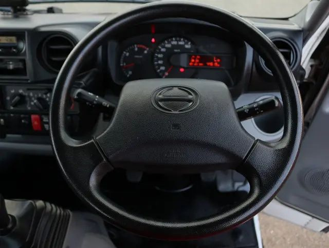 日野 デュトロ TKG-XZU605M(2WD)の写真34