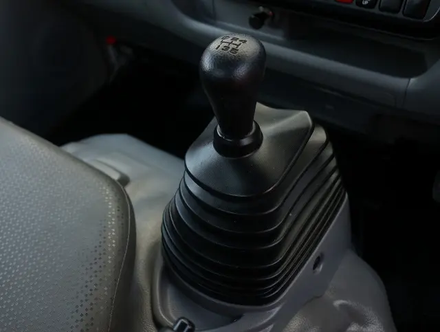 日野 デュトロ TKG-XZU605M(2WD)の写真37