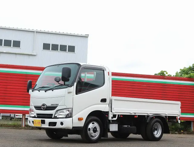 日野 デュトロ TKG-XZU605M(2WD)の写真1