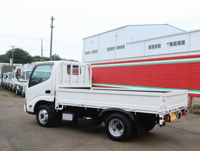 日野 デュトロ TKG-XZU605M(2WD)の写真7