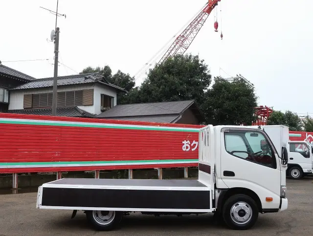 日野 デュトロ TKG-XZU605M(2WD)の写真13