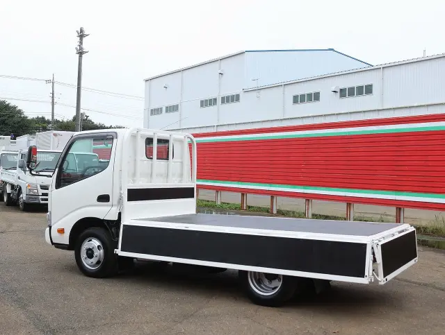 日野 デュトロ TKG-XZU605M(2WD)の写真17