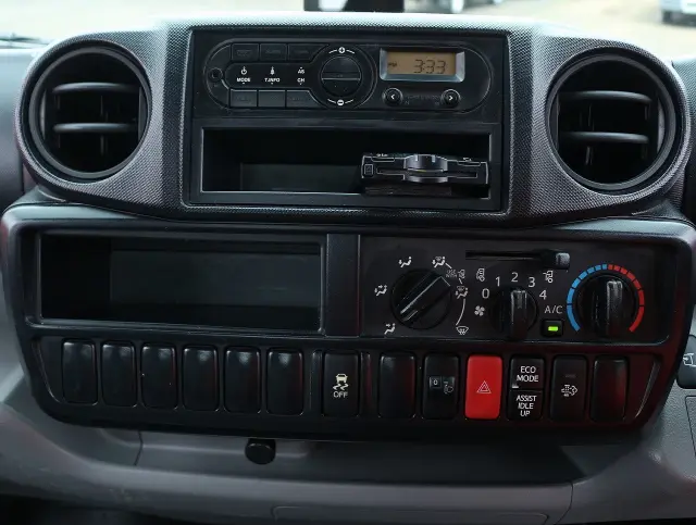 日野 デュトロ TKG-XZU605M(2WD)の写真36