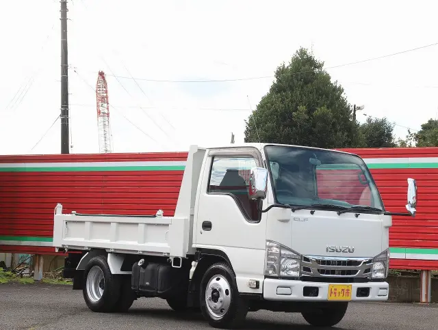 いすゞ エルフ TPG-NKR85AD(2WD)の写真4