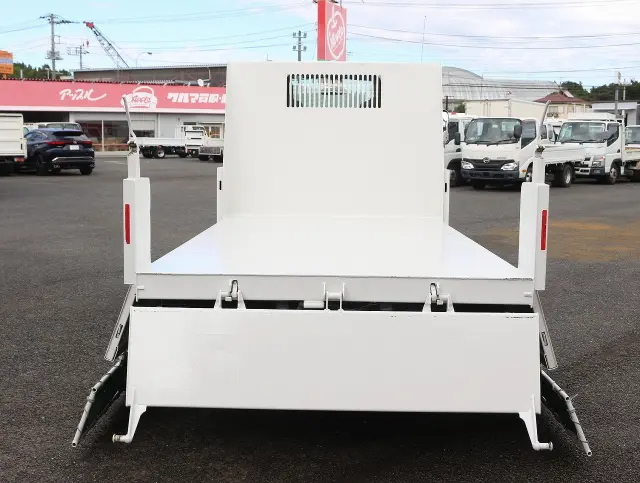 いすゞ エルフ TPG-NKR85AD(2WD)の写真14