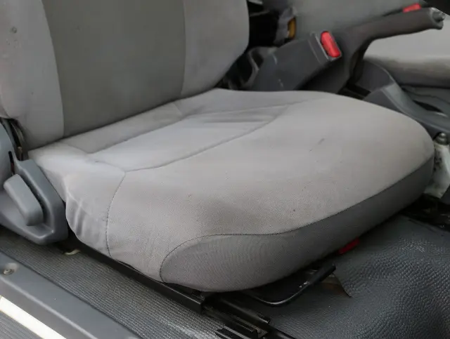 いすゞ エルフ TRG-NJR85A(2WD)の写真30