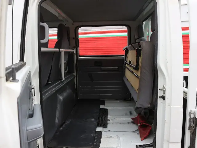 いすゞ エルフ TRG-NJR85A(2WD)の写真47