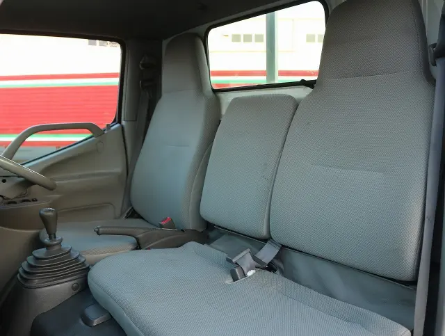 トヨタ トヨエース LDF-KDY281(4WD)の写真40