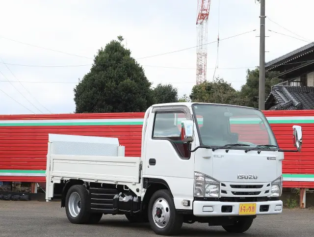 いすゞ エルフ TRG-NJS85A(4WD)の写真3