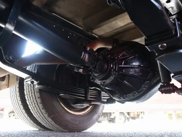 いすゞ エルフ TPG-NJS85A(4WD)の写真28