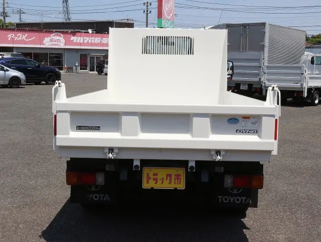 トヨタ ダイナ TKG-XZC610D(2WD)の写真7