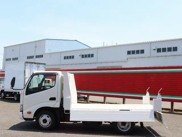 トヨタ ダイナ TKG-XZC610D(2WD)の写真17