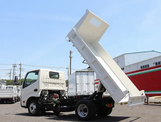 トヨタ ダイナ TKG-XZC610D(2WD)の写真24