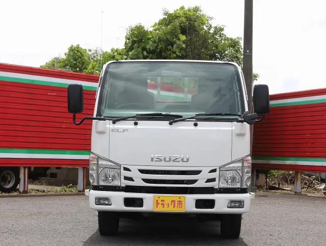 いすゞ エルフ TRG-NJS85A(4WD)の写真2