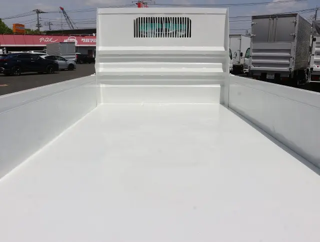 いすゞ エルフ BKG-NKR85AD(2WD)の写真11