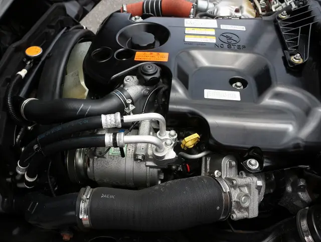 いすゞ エルフ TRG-NJS85A(4WD)の写真33