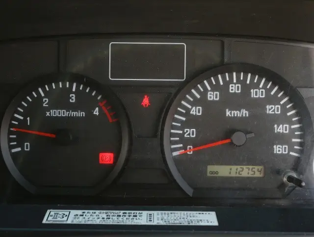 いすゞ エルフ BKG-NKR85AD(2WD)の写真34