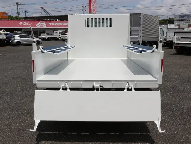 いすゞ エルフ TPG-NKR85AD(2WD)の写真13