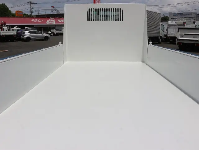 いすゞ エルフ TPG-NKR85AD(2WD)の写真14
