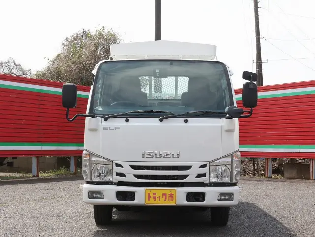 いすゞ エルフ TPG-NJR85A(2WD)の写真2